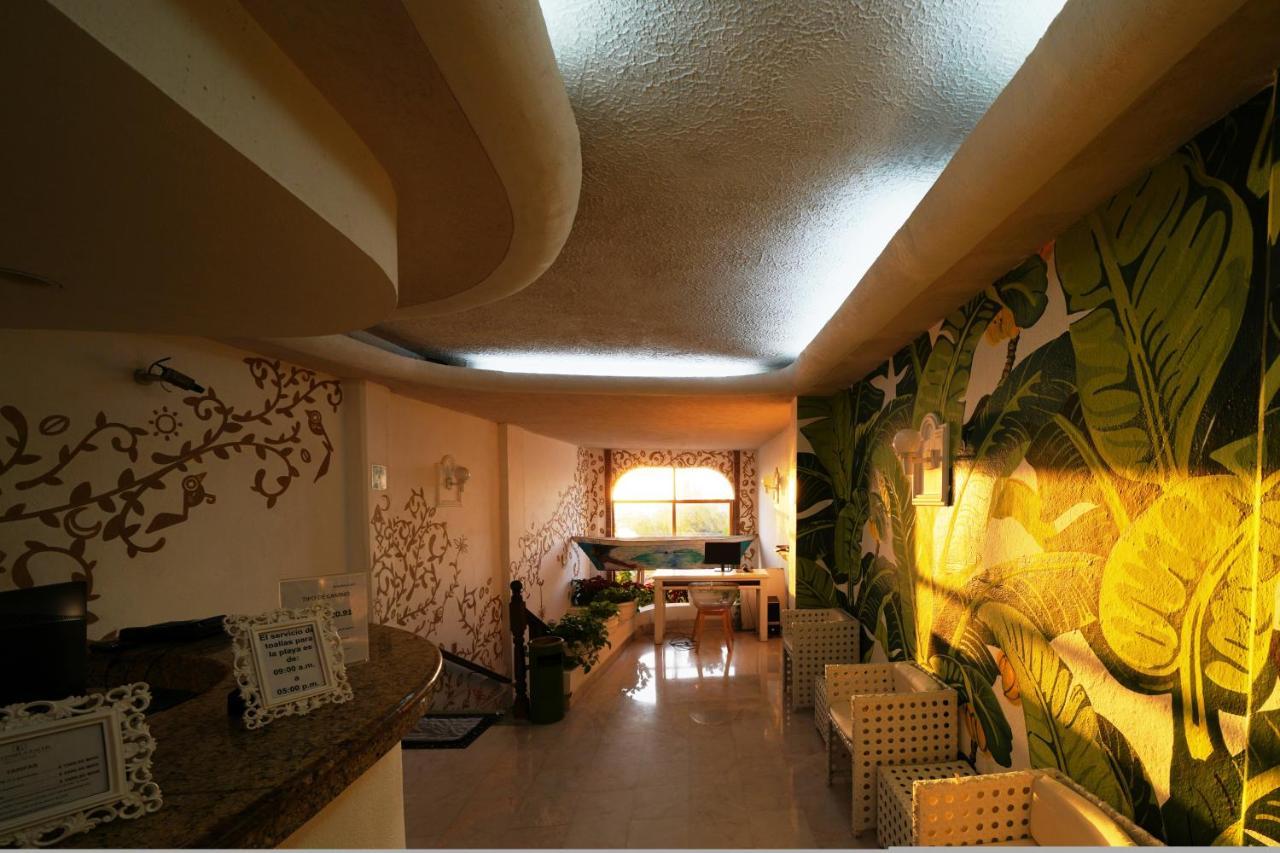 Emperador Vallarta Beachfront Hotel&Suites Puerto Vallarta Exterior foto