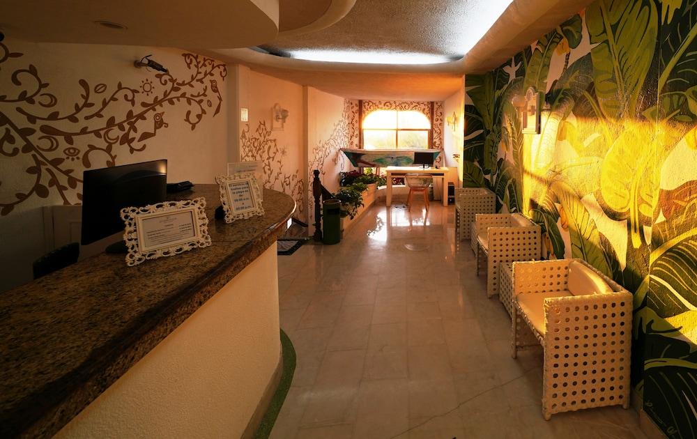 Emperador Vallarta Beachfront Hotel&Suites Puerto Vallarta Exterior foto