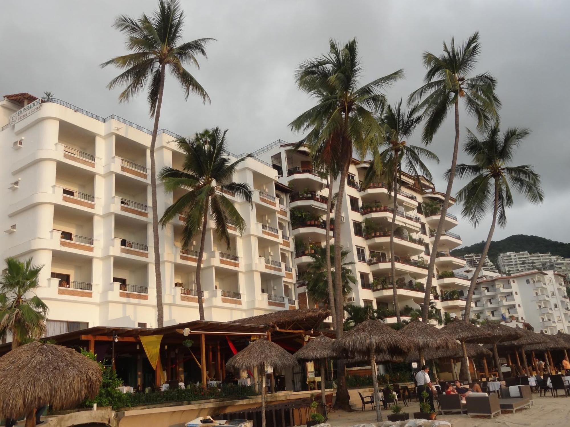 Emperador Vallarta Beachfront Hotel&Suites Puerto Vallarta Exterior foto